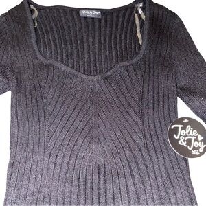 Jolie & Joy Flattering Black V-Neck Ribbed Sweater NWT